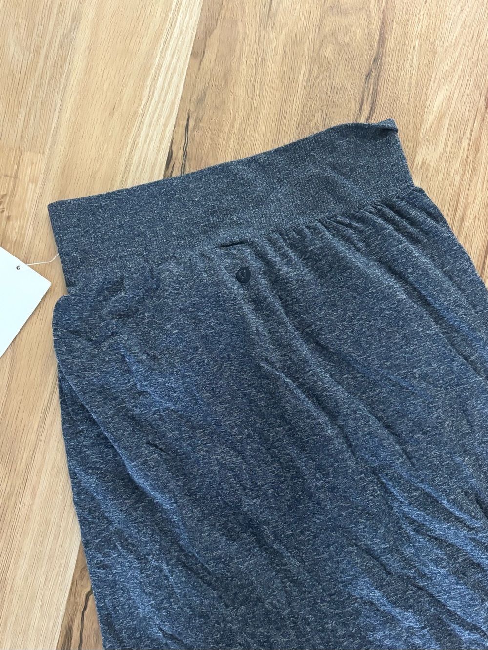 Lululemon Boulevard Bliss Skirt Size 6 True Navy - Picture 4 of 9